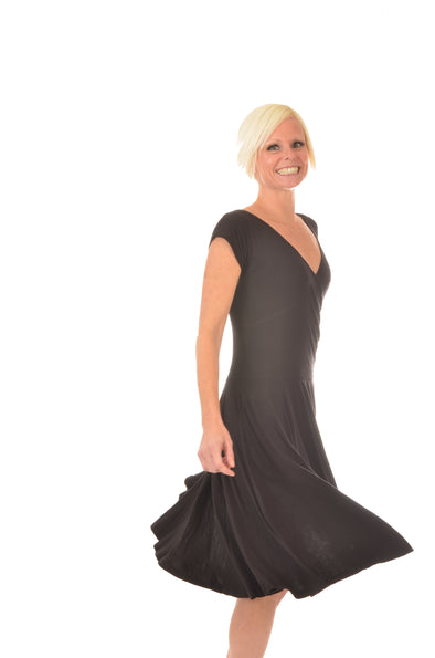 Women Wayi Bamboo V-cross Dress